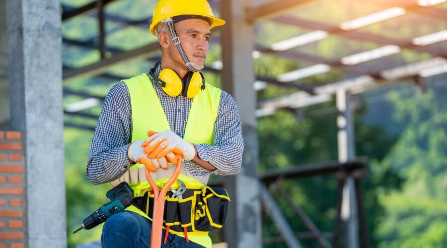 Professional New roof installation in Bevinsville, KY